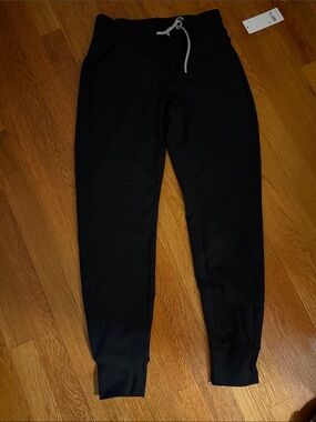 Yogalicious Black Luxe Activewear